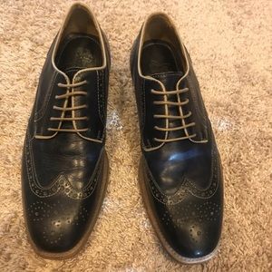 J&M Jonhston & Murphy 10.5 Dress Shoes